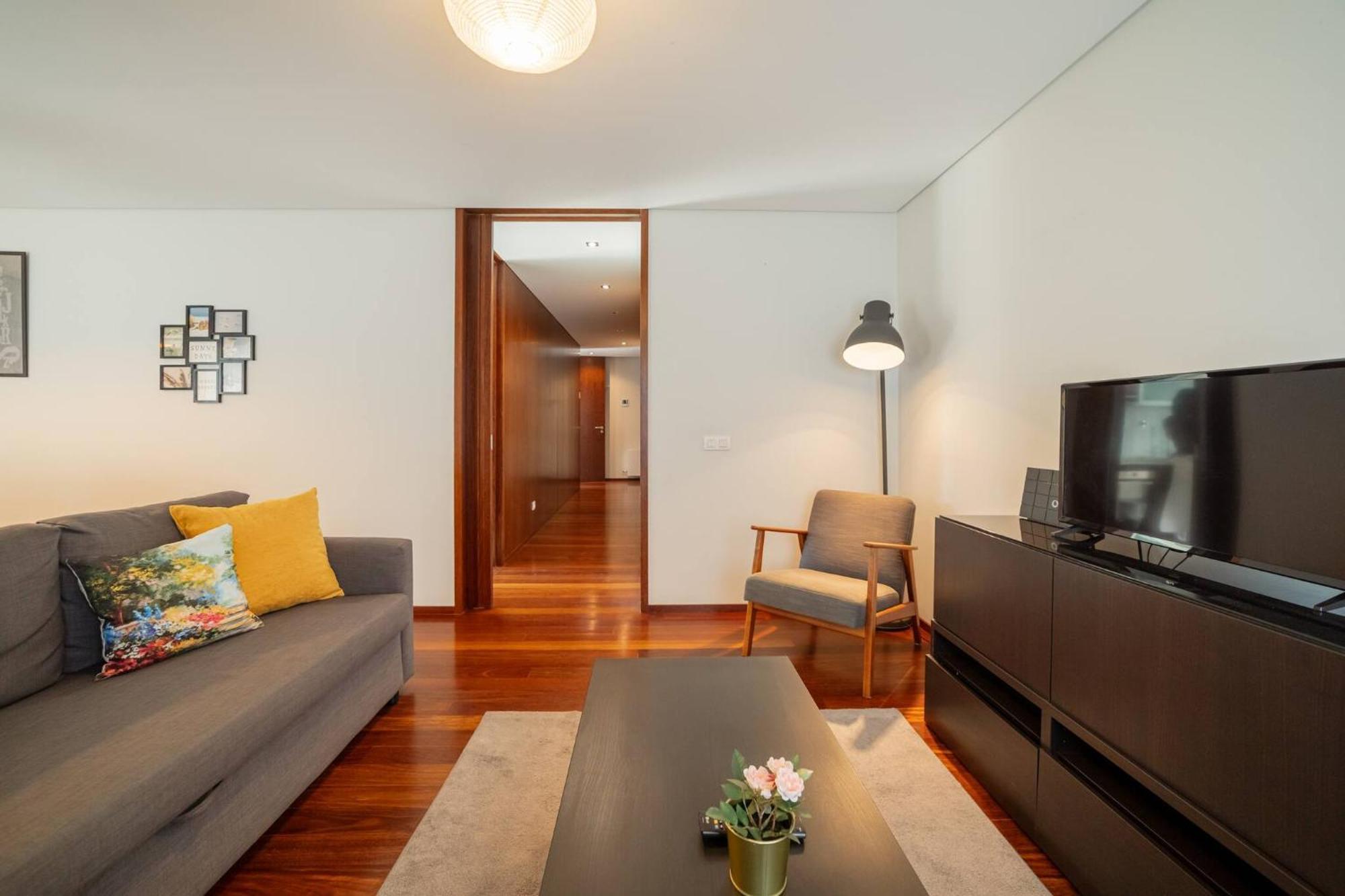 Modern Cedofeita By Hosty Apartment Porto Exterior photo