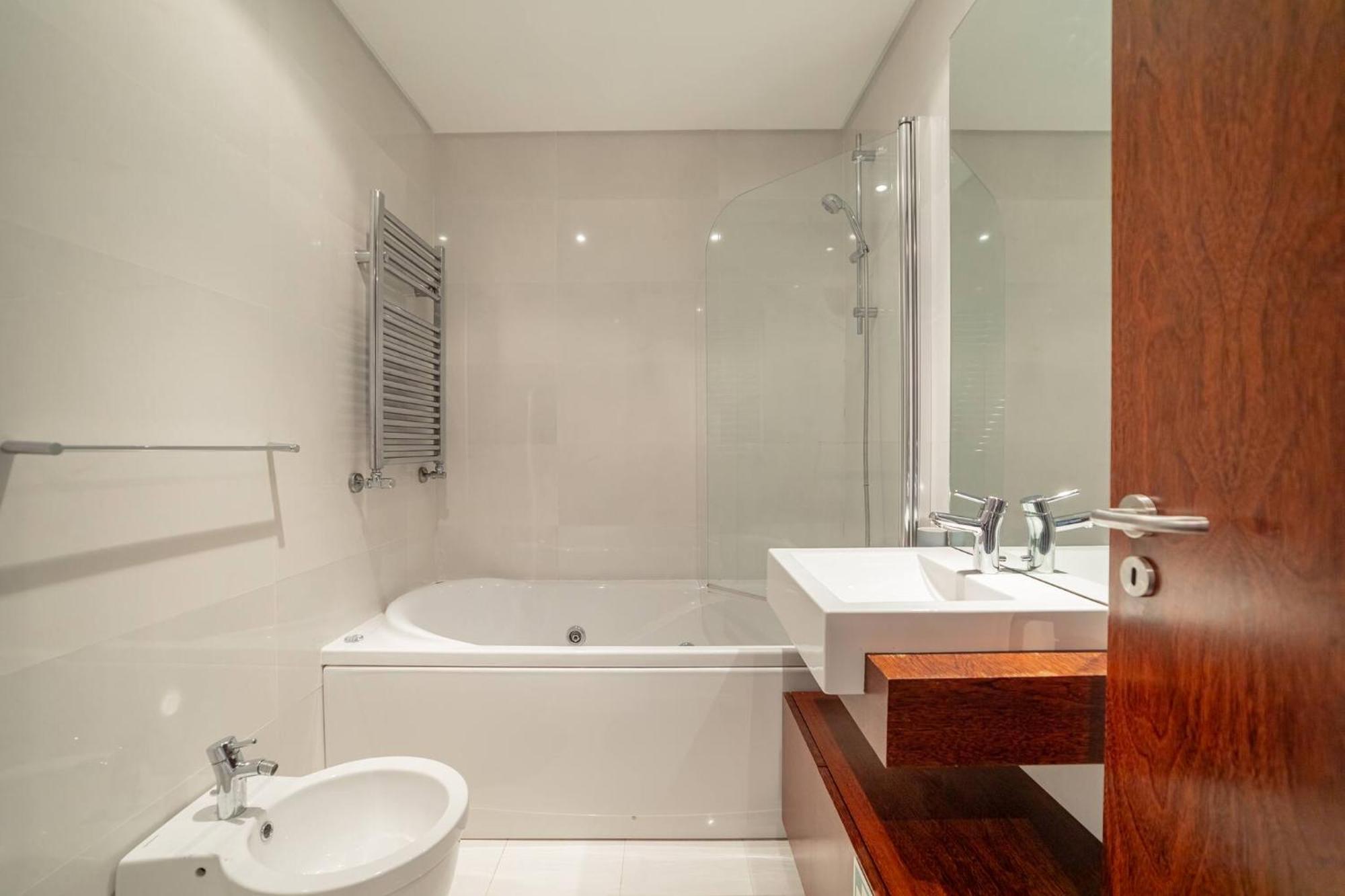 Modern Cedofeita By Hosty Apartment Porto Exterior photo